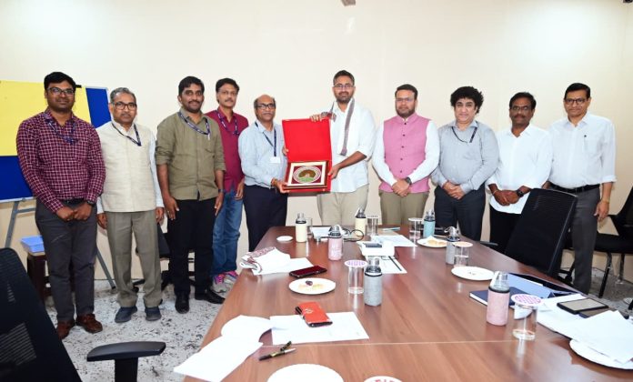 Sribharat discusses Visakhapatnam road construction quality with CRRI Director